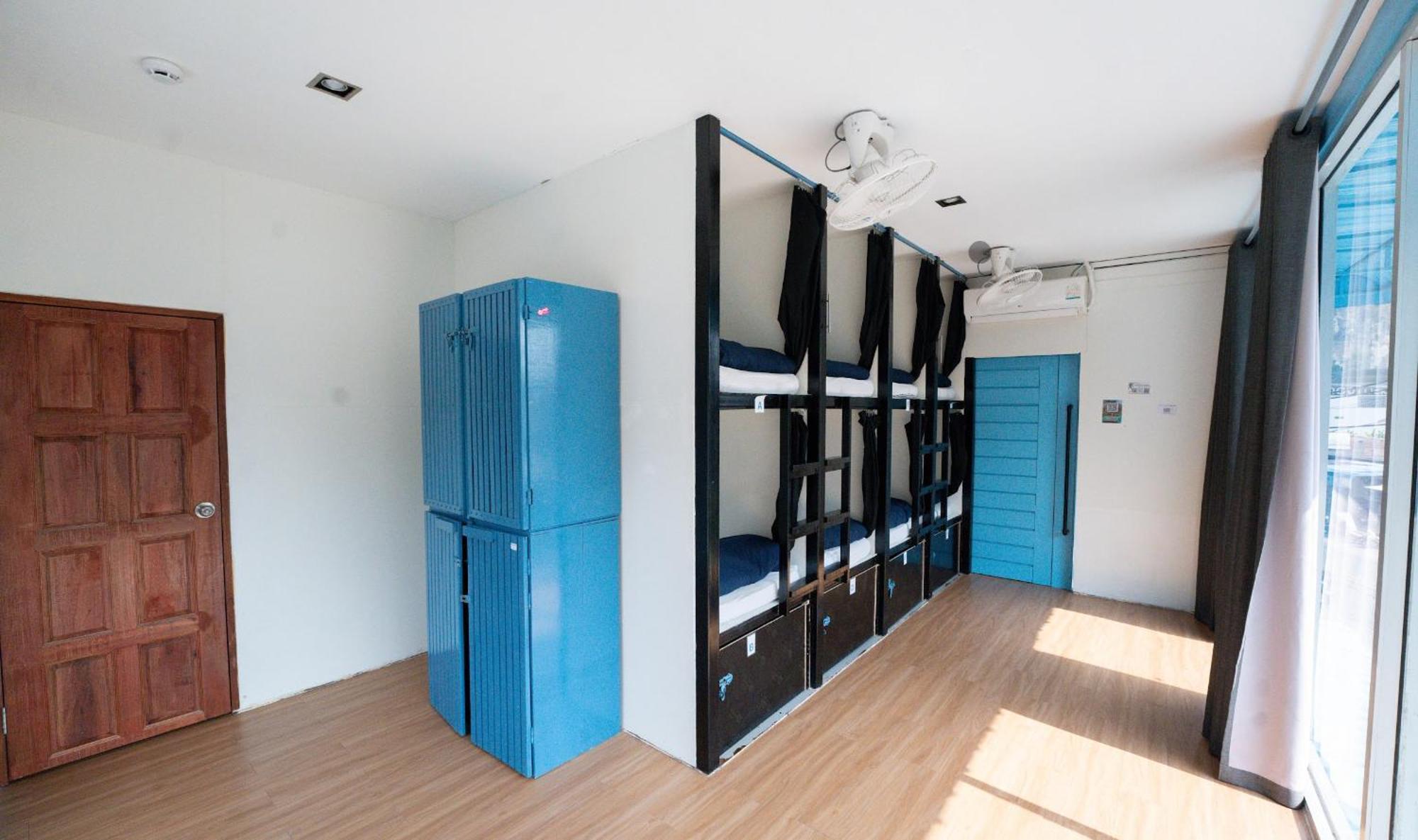 The Hangout Hostel Ao Nang Exterior photo